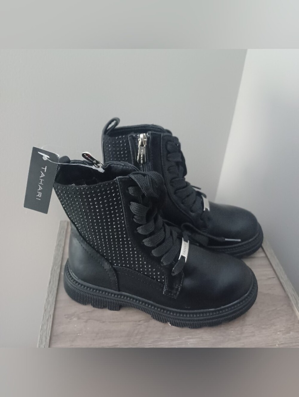 Tahari Leather Combat Boots Girls Sz 13